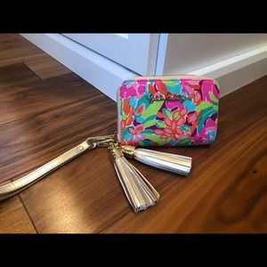Lily Pulitzer NEVER USED wallet